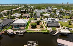 17921 Grey Heron Court, Fort Myers Beach, FL 33931