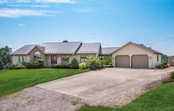 2630 Lawhead Lane, Zanesville, OH 43701