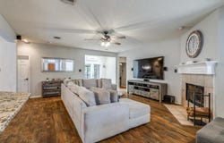 8125 Ross Lake Drive, Fort Worth, TX 76137