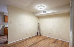 4150 Crow Road, Unit 10, Beaumont, TX 77706