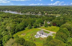416 Bridgetown Road, South Kingstown, RI 02874