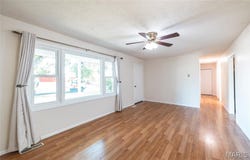 123 Jeffrey Avenue, St Robert, MO 65584