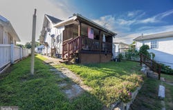 715 ALBERT STREET, MARTINSBURG, WV 25404