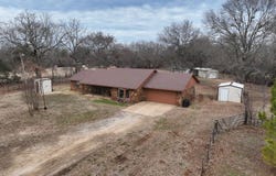 1001 E. 1990 Road, Soper, OK 74759