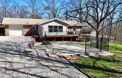1034 Port Perry Drive, Perryville, MO 63775