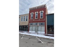 9 W Wea Street, Paola, KS 66071