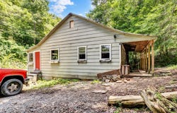 4138 Richardson Cove Rd, Sevierville, TN 37862