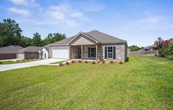 10 Golden Oak, Hattiesburg, MS 39402