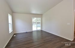 1300 Diamond Ct, Nampa, ID 83686