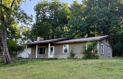 36 S Redbud Avenue, West Fork, AR 72774