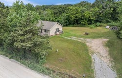 4778 Dority Drive, Climax Springs, MO 65324
