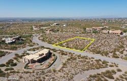 6025 Avenida Sonrisa, Las Cruces, NM 88011