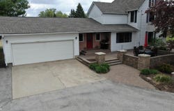 2711 Dows Williams Road, Dows, IA 50071
