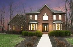 1917 Nichole Circle, Lancaster, OH 43130