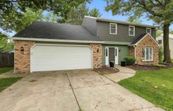 4725 Montcalm Court, Fort Wayne, IN 46835