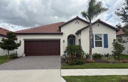 17403 Holly Well Avenue, Wimauma, FL 33598