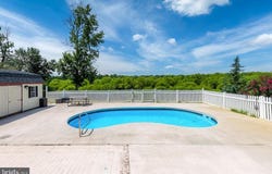 17 LAKE CENTERTON DRIVE, PITTSGROVE, NJ 08318