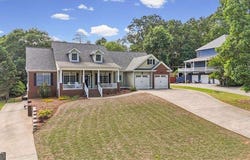 41 River Walk Parkway, Euharlee, GA 30145