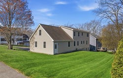 19 Brendan Rd, Clinton, MA 01510