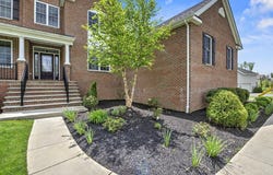 6 CONDOR COURT, MONMOUTH JUNCTION, NJ 08852