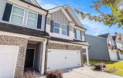 4545 Bishops Lane, Oakwood, GA 30566