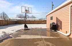 1137 W PARKWAY Boulevard, APPLETON, WI 54914-2637