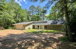 758 LOON LAKE RD, Eagle River, WI 54521