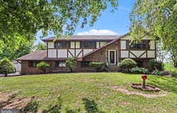330 COLT Drive, GRANTVILLE, PA 17028