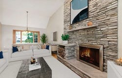 73 Ridge Rd, Foxboro, MA 02035