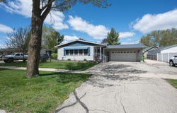 403 W Washington St, Delavan, WI 53115