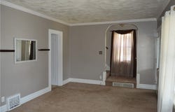 414 E Edgewood Ave, New Castle, PA 16105