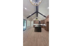 521 Glenwick Drive, DeSoto, TX 75115