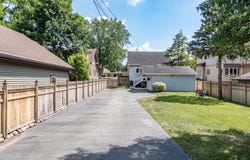 1539 Ridge Road, Munster, IN 46321