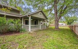 826 W Seventh Street, Ottawa, KS 66067