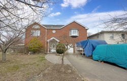 708 Park Lane, Cedarhurst, NY 11516