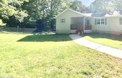 4815 Kingswood Lane, Diamond, MO 64840