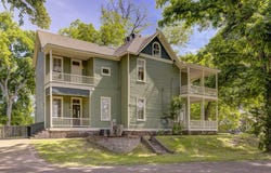 2234 Drummond St, Vicksburg, MS 39180