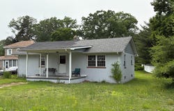 1622 S MAIN ROAD, VINELAND, NJ 08360
