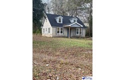 307 Charles Ave, Kingstree, SC 29556