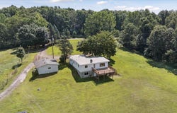6570 Farley Rd. Road, Pinckney, MI 48169
