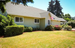 1275 ISLAND ST, Springfield, OR 97477