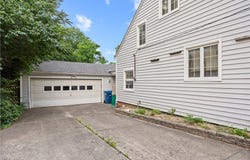7790 Lewis Road, Olmsted Falls, OH 44138