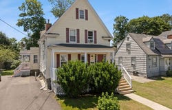 20 Park Rd, Brockton, MA 02301