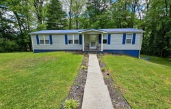 824 West Buckner Avenue, Big Stone Gap, VA 24219