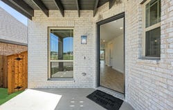 717 Seahawk Street, Joshua, TX 76058