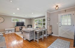 31 Woodside Ave, Cranford Twp., NJ 07016-3151