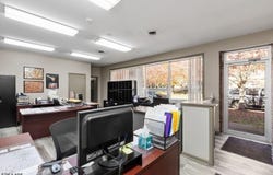 343 Somerset St, Long Hill Township, NJ 07980