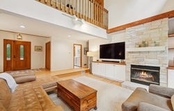 2320 Crystal Way, Crystal Lake, IL 60014