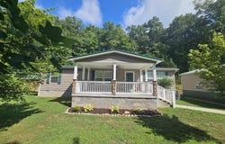 335 Secluded Ridge Rd., Mt Vernon, KY 40456