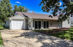 14 Rainbow Drive, Humboldt, IA 50548